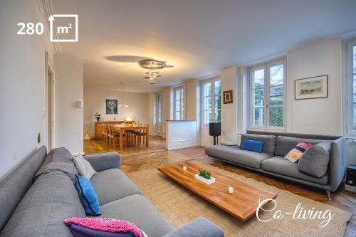 Bedroom 3 - Spacious and Bright - COLIVING in 費爾內-伏爾泰