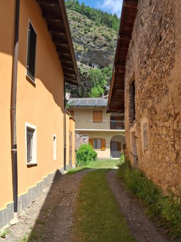 Exterior view, Ca d'Margherita and Heidi in Valdieri
