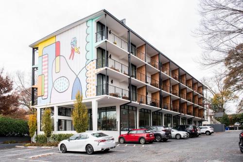 Létesítmények, *THE AZURE* walkable in Ponce City! in Virginia Highland
