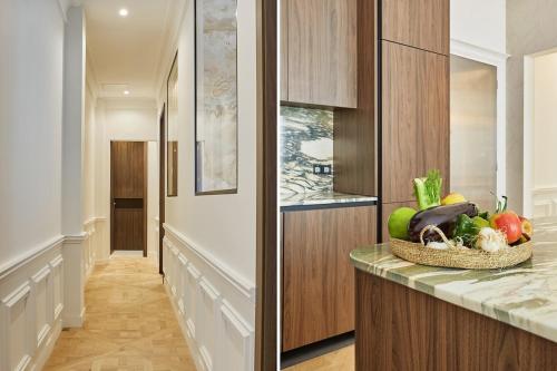 Apartment on the Champs Elysees - image 11
