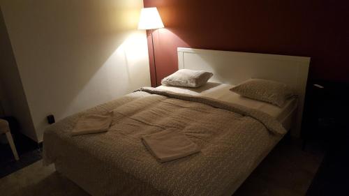 Cozy Central Retreat - image 5
