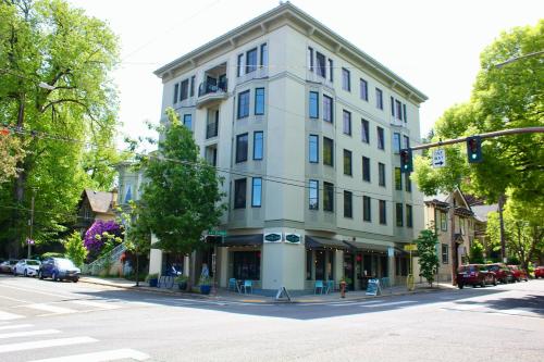 Northwest Portland Hostel 2