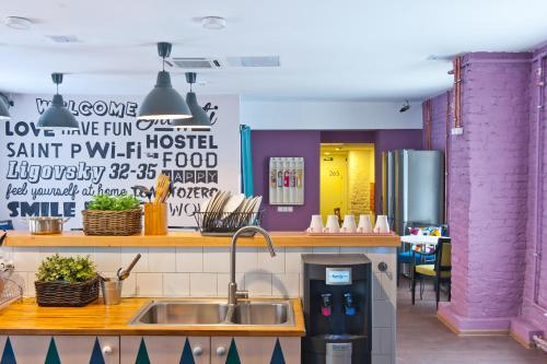 グラフィティ L ホステル