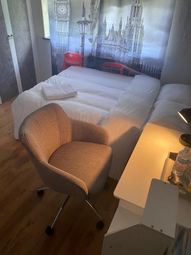 Heathrow Platform Rooms
