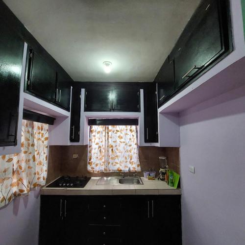 Konyha, Casa Ju in Emiliano Zapata