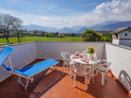 Vela Ferienwohnung mit Dachterrasse in Colico