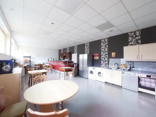Kitchen, Nibelungen-Stubb mit einer Gemeinschaftskuche in Lautertal (Odenwald)