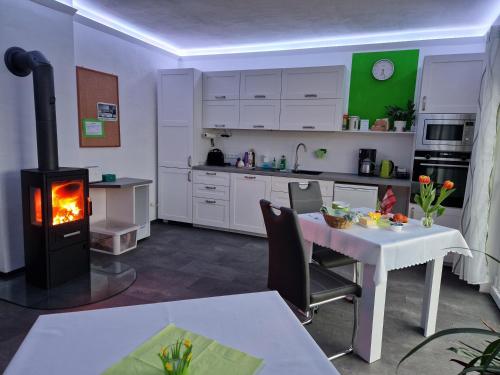 Étterem, Pension Weitblick in Arzberg