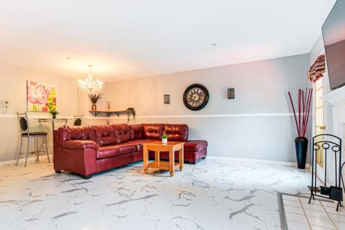 11 Mi to Dtwn Aberdeen: Spacious Townhome! in Bel Air (MD)