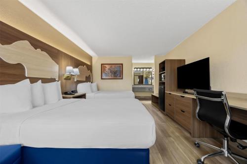 2 double beds