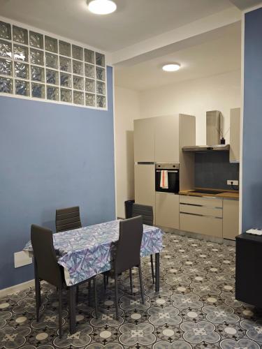 кухня, La DIMORA del BORGO Apartment in Casalbuono