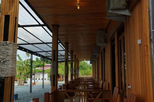 Kasamba Resort in Ampana