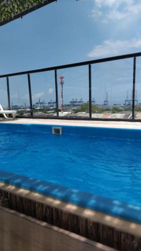 ทัศนียภาพ, Hostel HA LUXURY in อูร์บานิซาซิออนเลาเรเลส