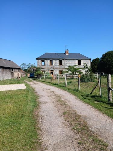 Auberge de la croix du maupas - Bois-Anzeray