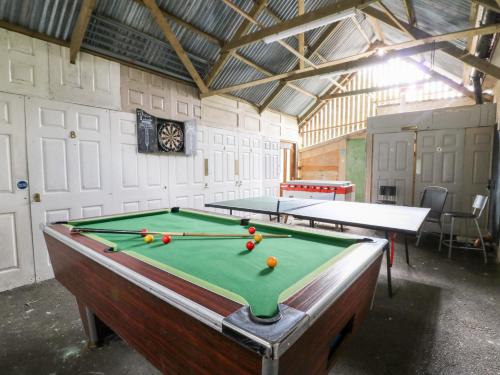 Cariad Cottage Lampeter - image 7