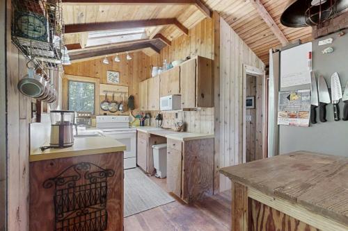 Little Blue Cottage in Frankfort