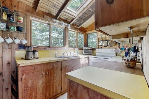 Little Blue Cottage in Frankfort