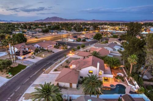 Paintedhills Private Pool Spa 10 min to Strip, Las Vegas (foto 4)