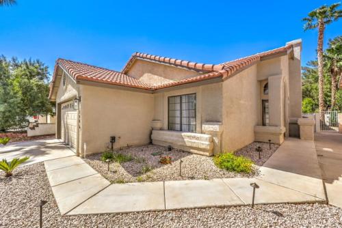 Old Mill Chic Modern Bungalow in Green Valley, Las Vegas (foto 6)