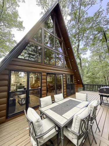 Brand New Fox Hill Cabin Where Country Charm nearby Hot Springs in Rockport (AR)