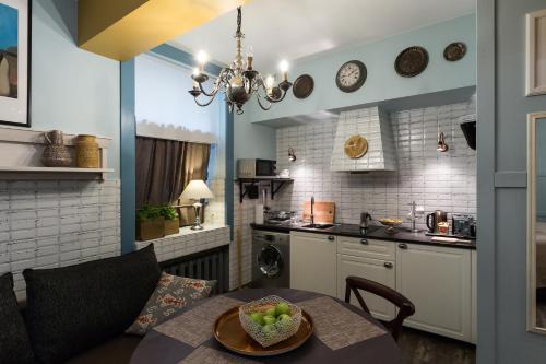 Mogol Apartments Griboedova - image 5