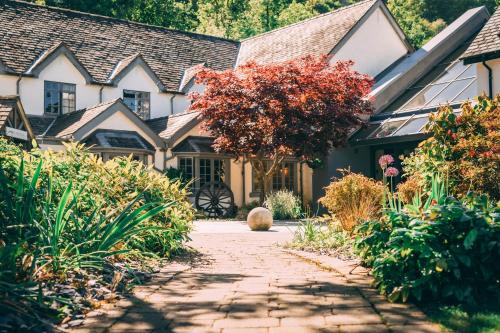 Wild Pheasant Hotel & Spa