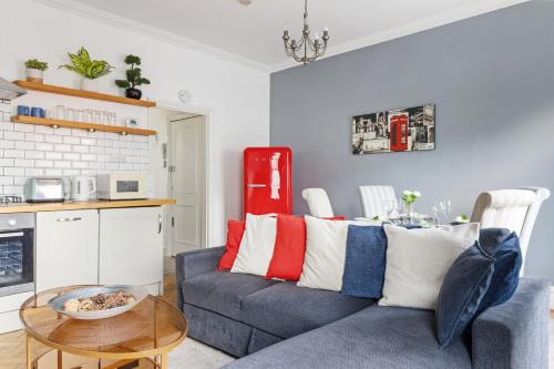 Stylish Home w/ Rare Garden by Regent’s Park, London