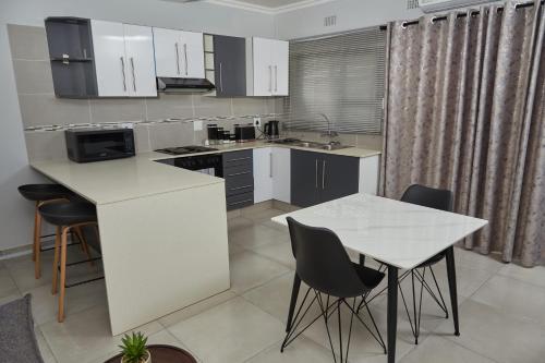 Konyha, Mountain Drive Apartments in Mbabane