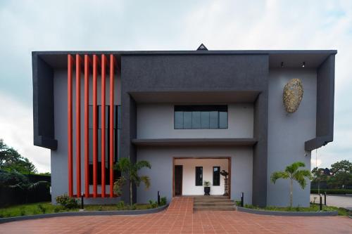 Black Muse Residency, Mama