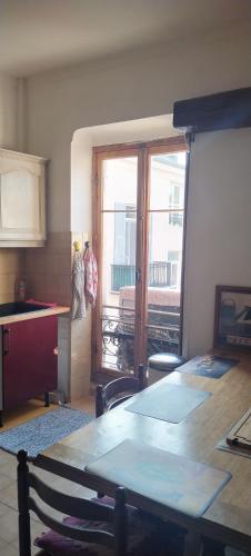 Chez Brigitte Guesthouse - image 14