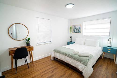 Casita-stylish Garden Home 5 Min To Bayshore Water in Tampa, USA