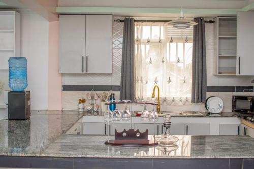 White House in เอลดอเรต