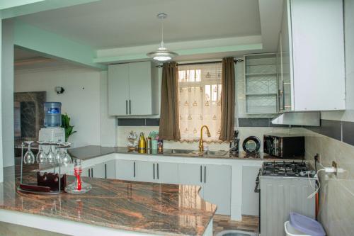 White House in เอลดอเรต