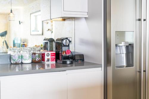 Spacious Excel London Apartment with Balcony, River View and Parking Sleeps 8, Londýn (fotografie 11)