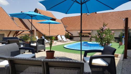  Happy Holiday Home in Kővágószőlős