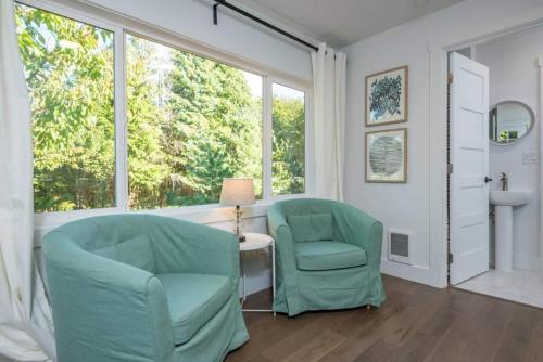Private Escape! Tiny Home Style thumb 4