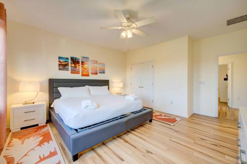 5BR Spacious Villa with Private Pool Near Disney - image 2