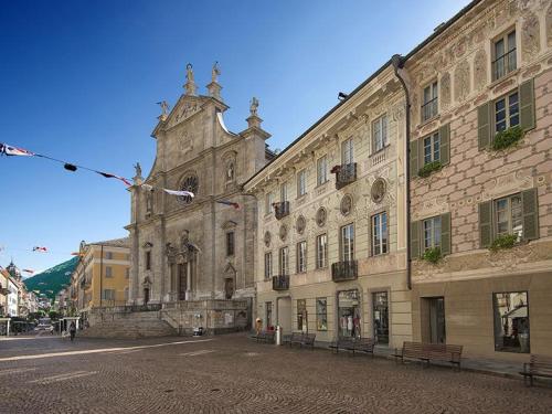 Casa al Sasso in 貝林佐納