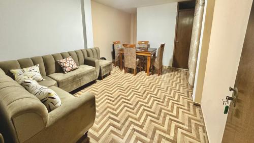 ห้องส่วนกลางสำหรับนั่งเล่น/ดูทีวี, Habitación privada a 20 min del aeropuerto de Lima (Habitacion privada a 20 min del aeropuerto de Lima) in ย่านทางเหนือ