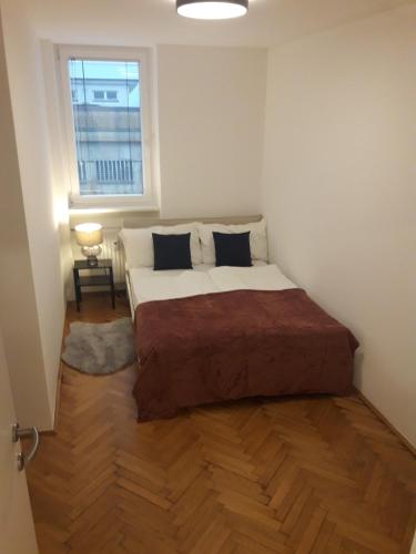 Apartment Emona Ljubljana, Ljubljana (photo 4)