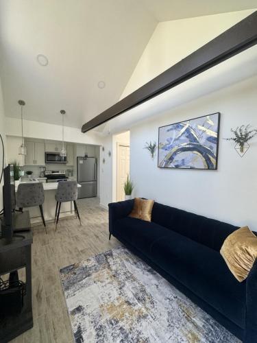Cozy Condo