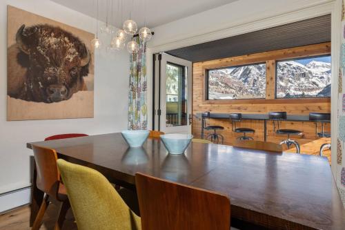Box Canyon View by Korth Collection - image 3