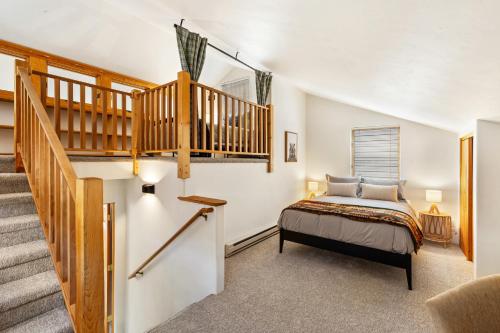 Experience luxury at Alpenglow at Telluride Lodge - image 5