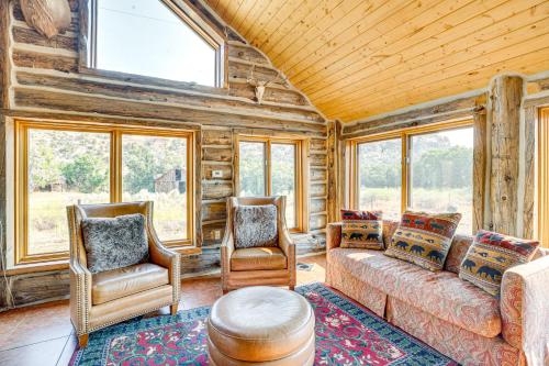 Colorado Nat'l Monument Views: Western Slope Cabin in Geitveja (CO)