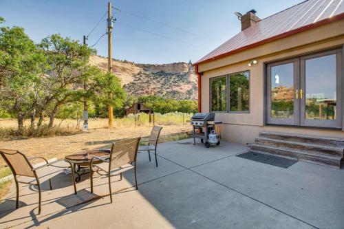 Colorado Nat'l Monument Views: Western Slope Cabin in Geitveja (CO)