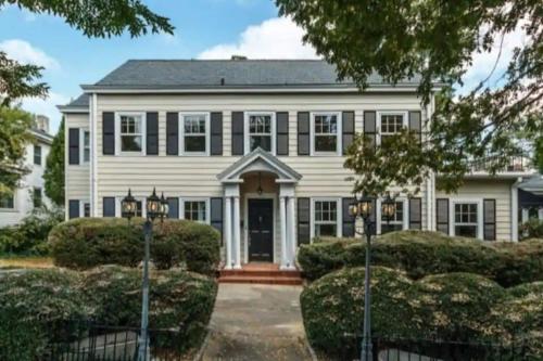 Luxurious 1br In Grand Old Home - Chapel Hill, NC