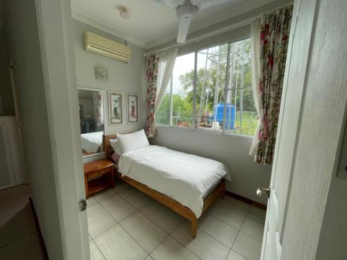 Rafiki Homestay Hibiscus 2R1BR in Lintas Jaya