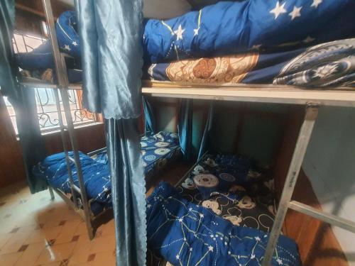4 bunk beds