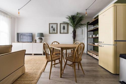 The Marylebone Mews House No2 - HoK Living - image 14
