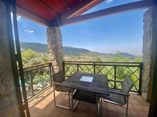 Balcony/terrace, Villa in Torres with Pool near Sierra Magina in Torres